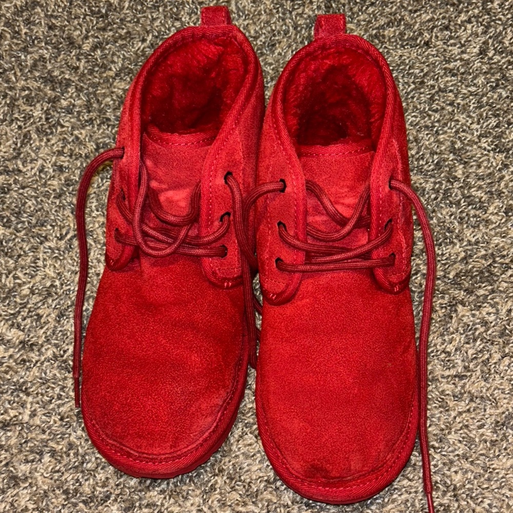 Red ugg boots - Picture 4 of 5